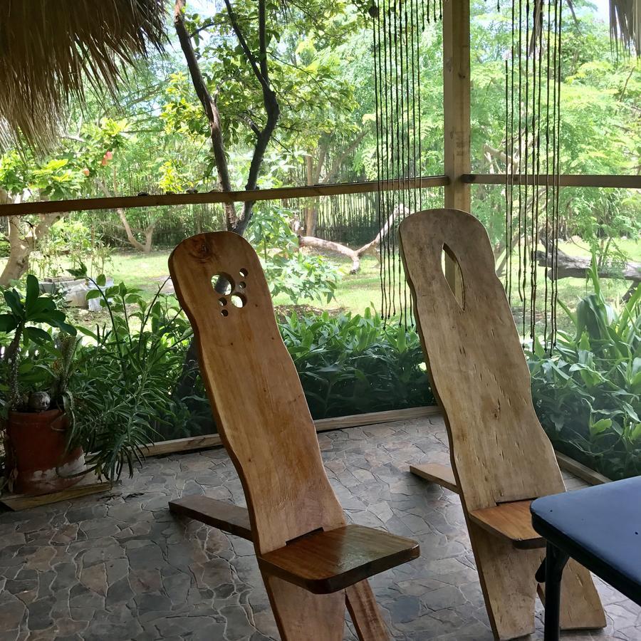 Moringa Ingadi Vila Treasure Beach Exterior foto